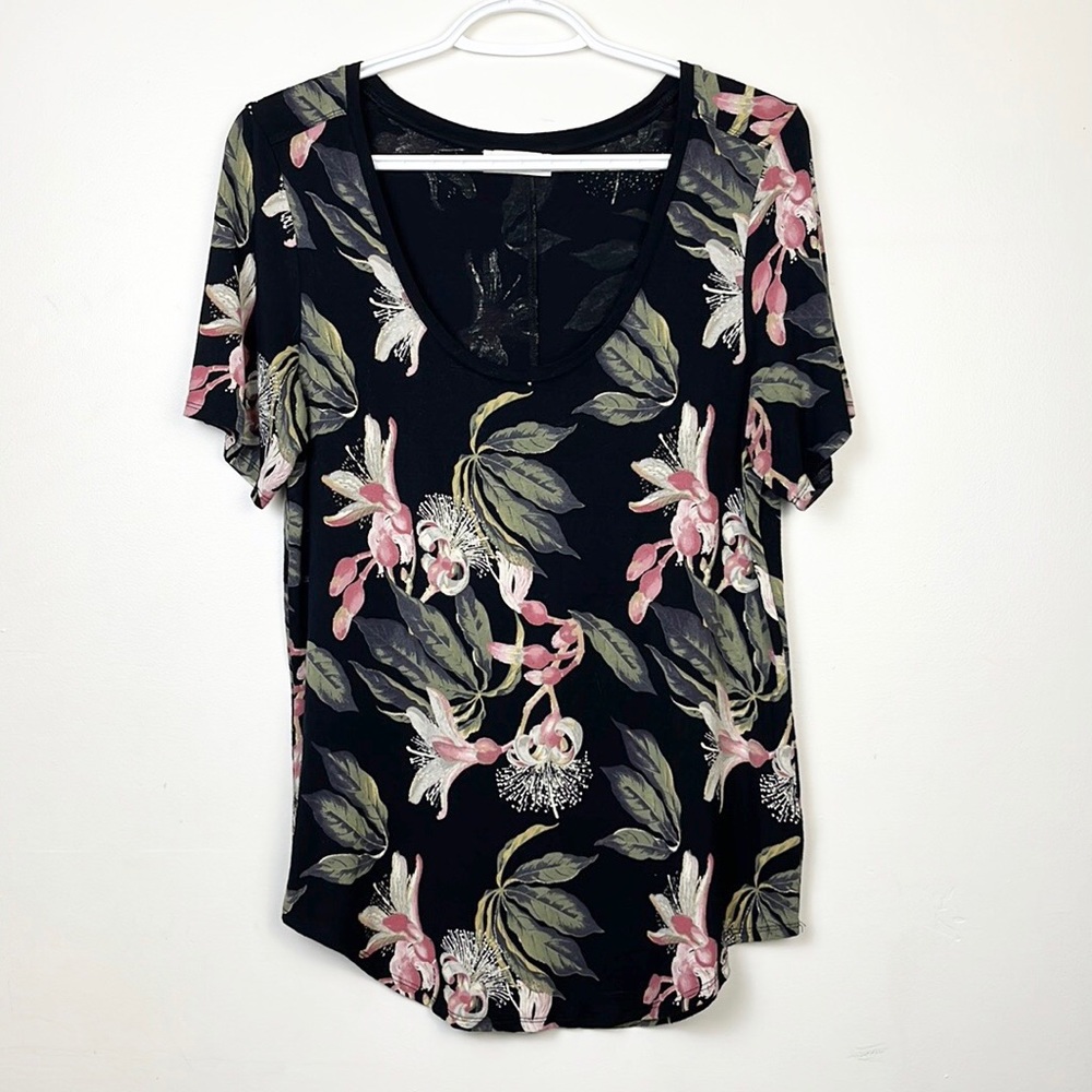 Aritzia Babaton Floral Tee